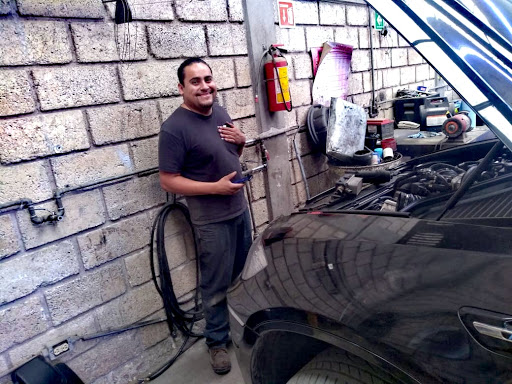 MECÁNICO SERVICIO SANTA FE