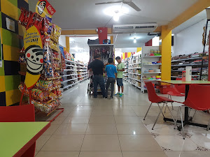 La Cadena De Supermercados 8