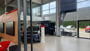 Photo n°22 de Toyota Lyon Nord - SIVAM by autosphere à Champagne-au-Mont-d'Or (Vendeur de voitures d'occasion)