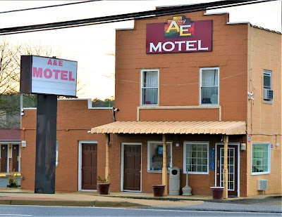 A & E Motel