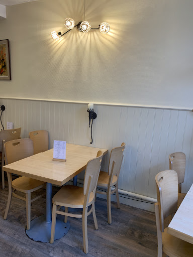 Photo 3 - Burger & Co