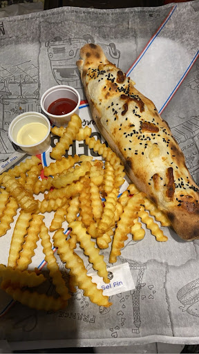 Photo 3 - Fury Food