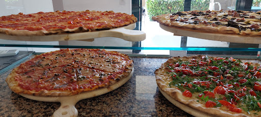 Pizzeria Bar New California - Thumbnail