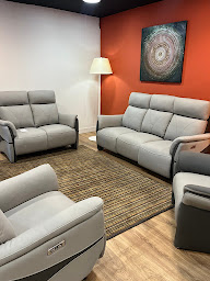 Photo n°6 de L'Univers du Meuble Gap à Gap (Magasin de canapés)