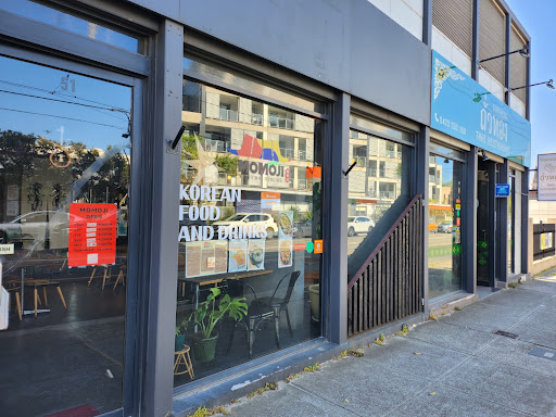 Photo of Momoji_Preston