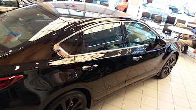 Photos of West Covina Nissan