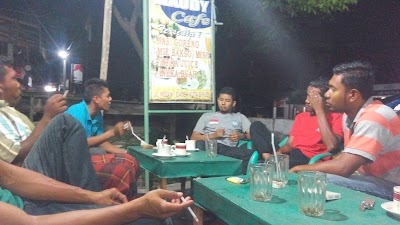 Photos of Maudy Cafe