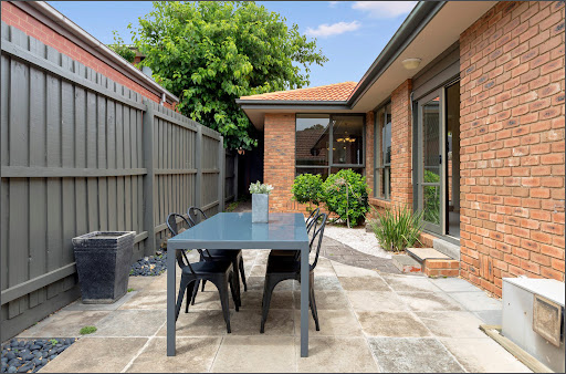 Hampton Fence Painters - Thumbnail
