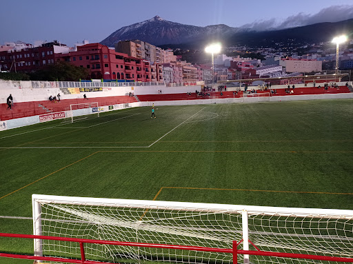 Campo de fútbol El Molino