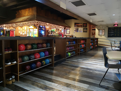 Striker's Lanes & Sports Bar - Thumbnail