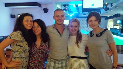 Photos of Paparazzi cafe-karaoke