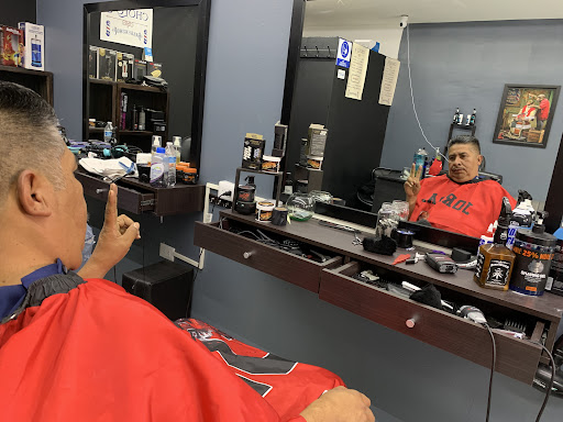 Cholo's Barber Shop