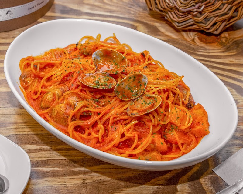 Cafe & Sports Bar Jugemu