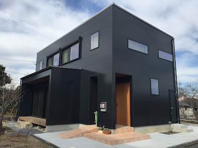 ㈱ナルミクリエイト