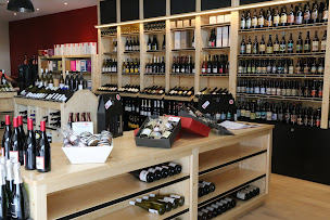 Photo n°3 de Le Goût du Vin à Plescop (Magasin de vins et spiritueux)