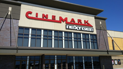 Cinemark Altoona and XD