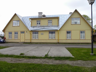 Photos of Helilooja Cyrillus Kreegi (1889-1962) m&auml;lestuskivi