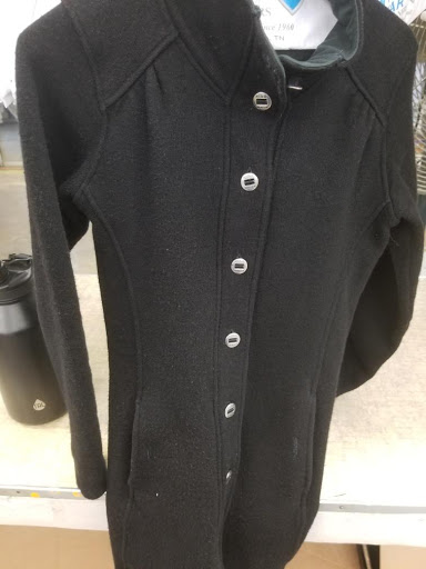 White Star Dry Cleaners - Thumbnail