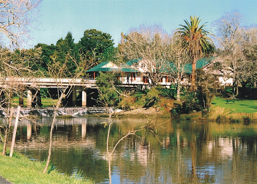 Bridge House Lodge Bar & Restaurant - Thumbnail