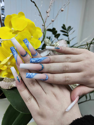 Harwich Nails - Thumbnail