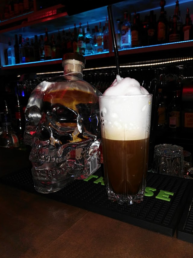 Ethnic bar