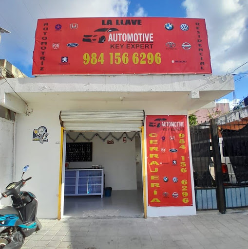 Cerrajeria "LA LLAVE" Automotive Key Expert