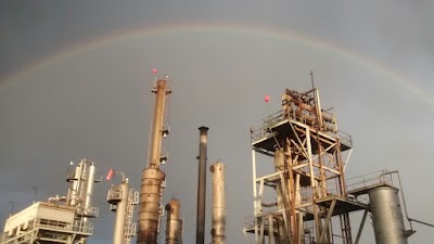 Photos of La Libertad refinery