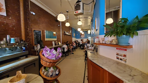 Amy's Bread - Visual