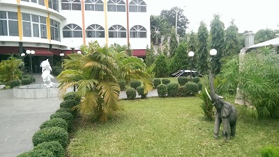 Photos of Jardin d Eden II