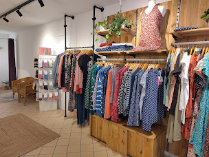 Photo n°5 de Fleur De Coton Bio - Côté femme à Gap (Magasin de vêtements pour femmes)