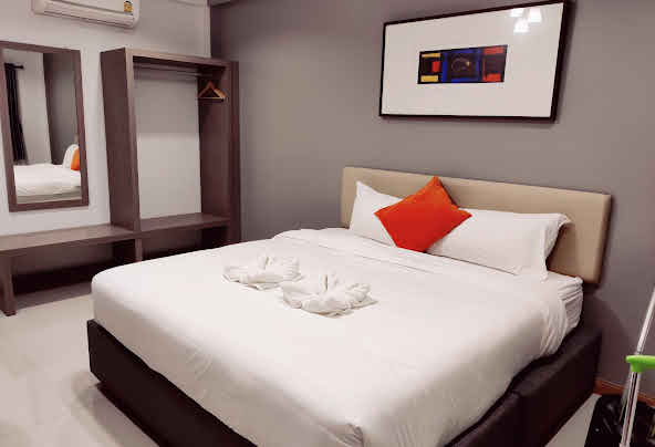 โรงแรม อินทรา เพลส Intra place Hotel - โรงแรมใน Google