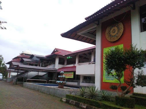 Raya Mosque Baitul Faidzin, LG Kab. Bogor, Author: Rospendi Ciamis