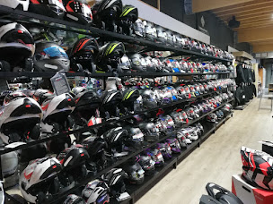 Photo n°12 de Dafy Cesbron à Les Ponts-de-Cé (Magasin de motos)