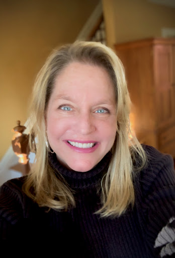 Laura Davis-Elia Realtor - Thumbnail