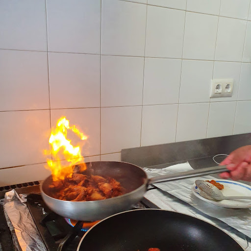 Guisoteos pollos al carbón. - Thumbnail