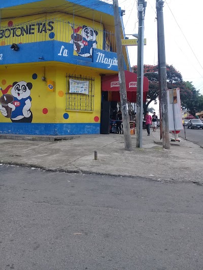 Photos of The supermarket Mayita