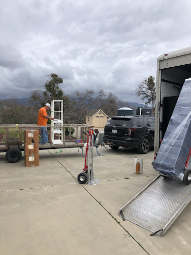Budget Moving & Hauling - Thumbnail