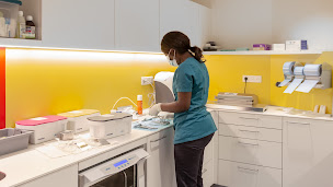 Photo n°11 de Cabinet 10 Prague à Paris (Dentiste pédiatrique)