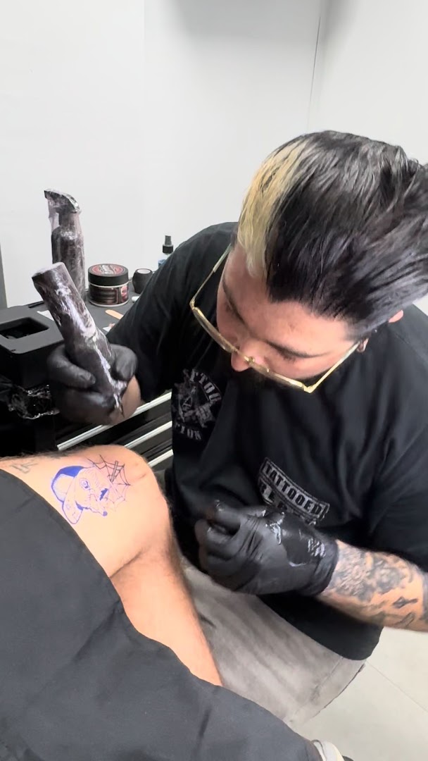 INKUBUS Tattoo - Estudio de tatuaje en Gines