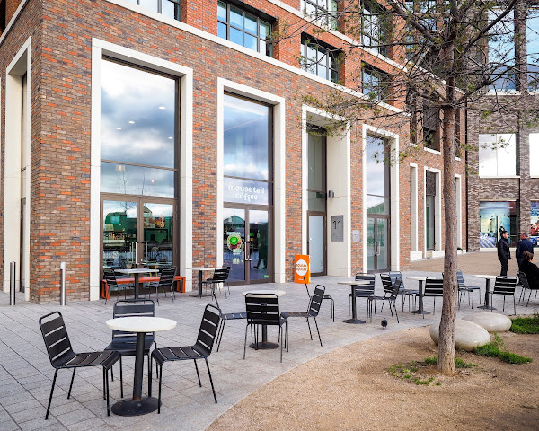 Mouse Tail Coffee Canada Water by null