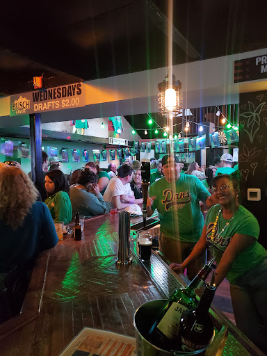 Dan's Pub - Thumbnail