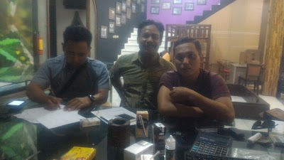 Photos of Makmur Furnindo