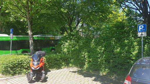 Parkplatz Zahnstrasse/Friedhof - Thumbnail