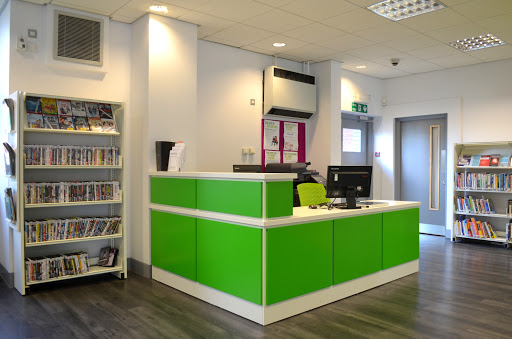 Thamesmere Library - Visual