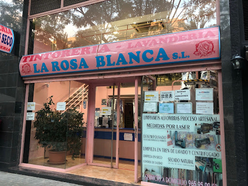Tintoreria La Rosa Blanca - Thumbnail