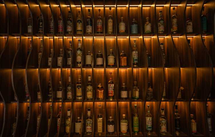 TUGURIO BOUTIQUE by null