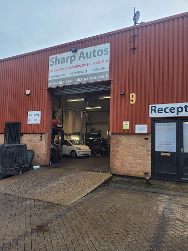 Sharp Autos - Visual