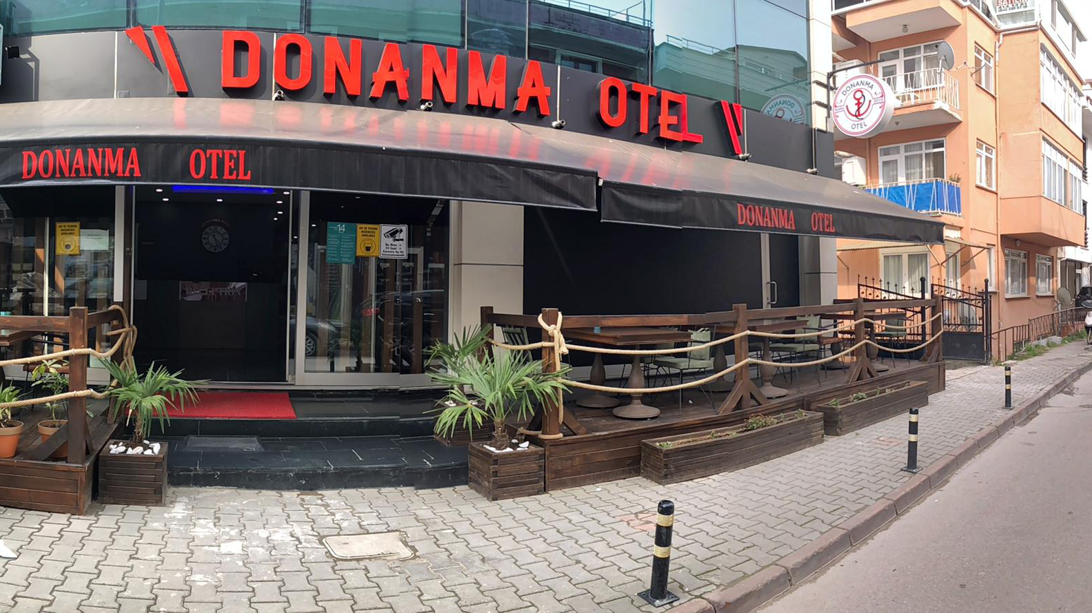 Donanma Otel