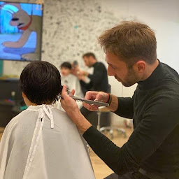 Photo n°41 de Pouce Coiffure Coiffeur enfant à Paris (Salon de coiffure)