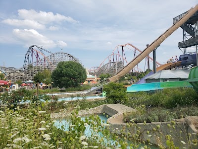 Six Flags Hurricane Harbor